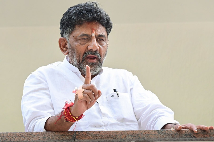 ಸಿಎಂ ಡಿಕೆ ಶಿವಕುಮಾರ್ ವಿರುದ್ಧ ಪೋಸ್ಟ್: ಫೇಸ್ಬುಕ್ ಪೇಜ್ ಅಡ್ಮಿನ್ ವಿರುದ್ಧ ಎಫ್ಐಆರ್